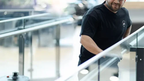 Kauppakeskussiivous-–-Siskon-Siivous